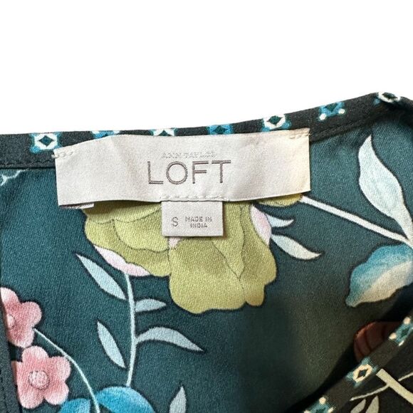 Loft Green Floral Flutter Cap Sleeve Belted Dress Size Small - Picture 15 of 16